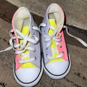 Converse high top size 9  neon